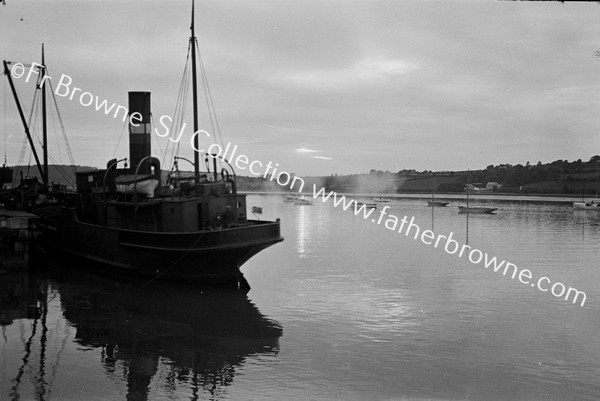 RIVER LEE HAULBOWLINE EVENING AT CROSSHAVEN PIER